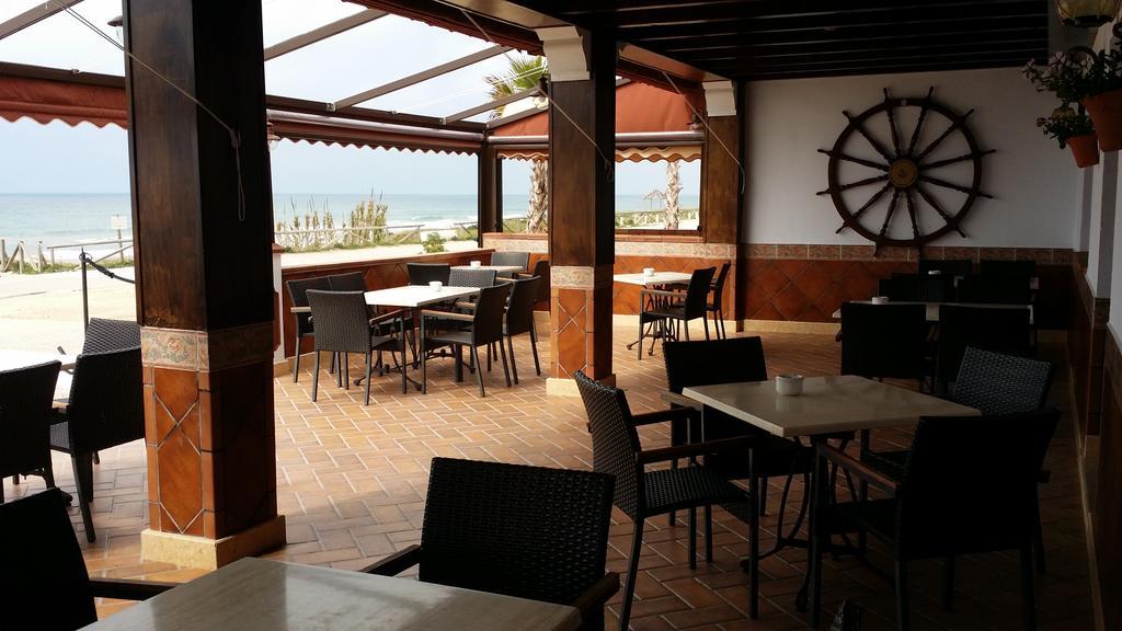 Hostal El Alferez Vejer de la Frontera Exterior foto